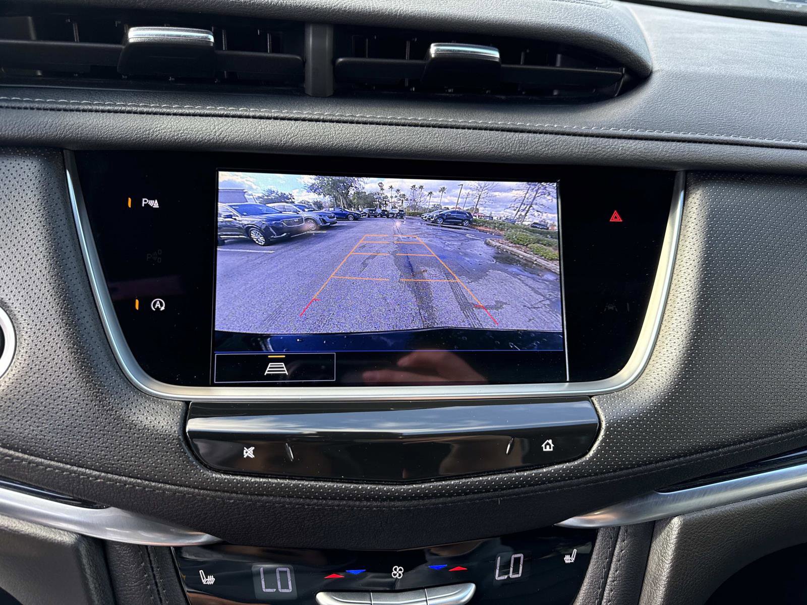 Used 2025 Cadillac XT5 Premium Luxury image 26