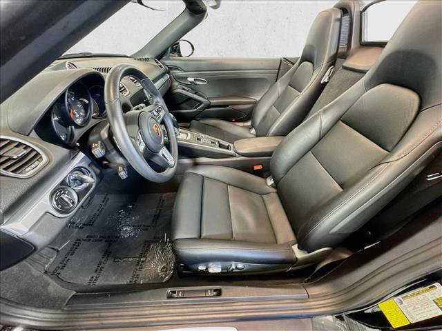 Certified 2024 Porsche 718 Boxster RWD image 5