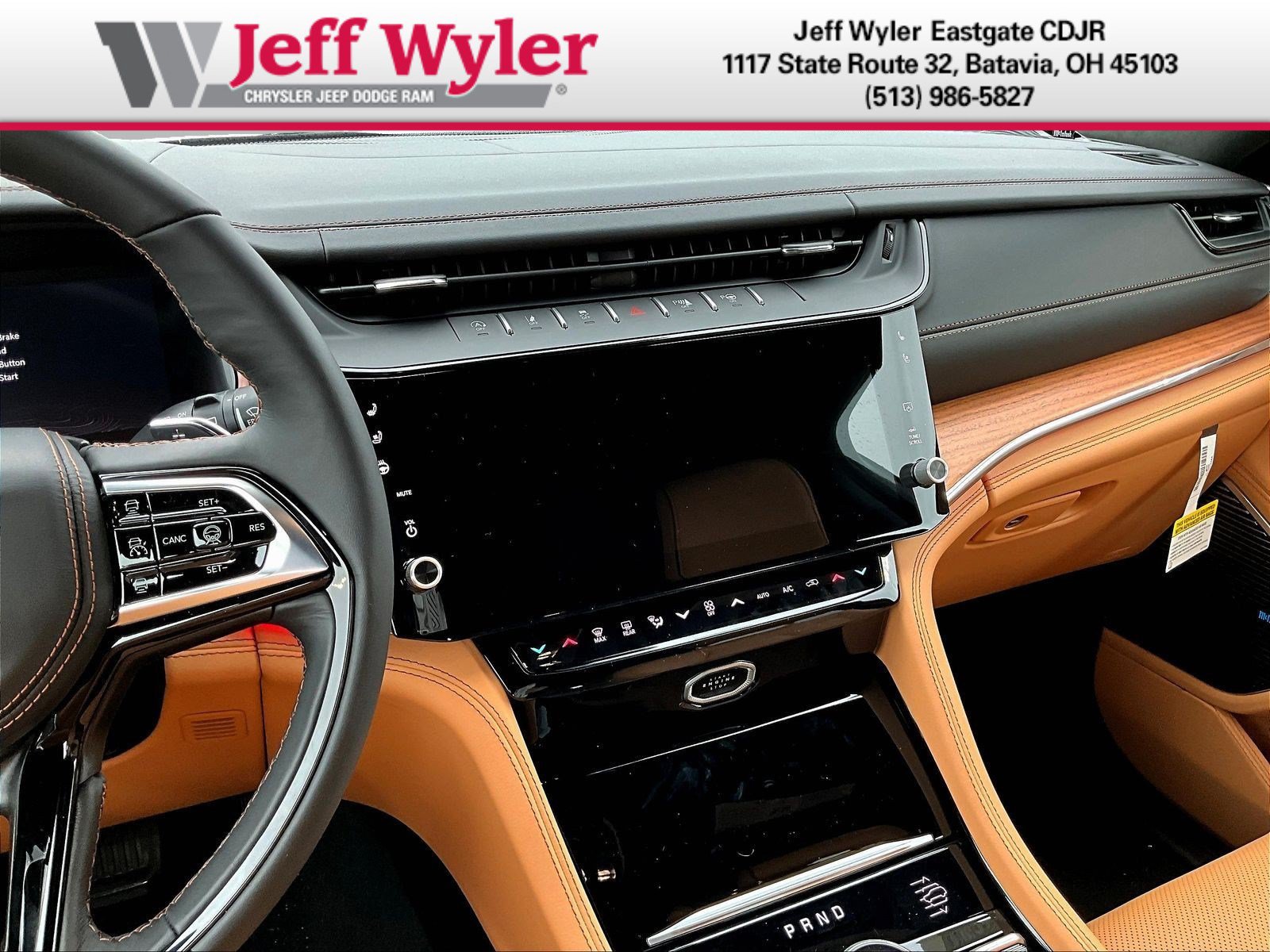 New 2027 Jeep Grand Cherokee Summit AWD/4WD image 11
