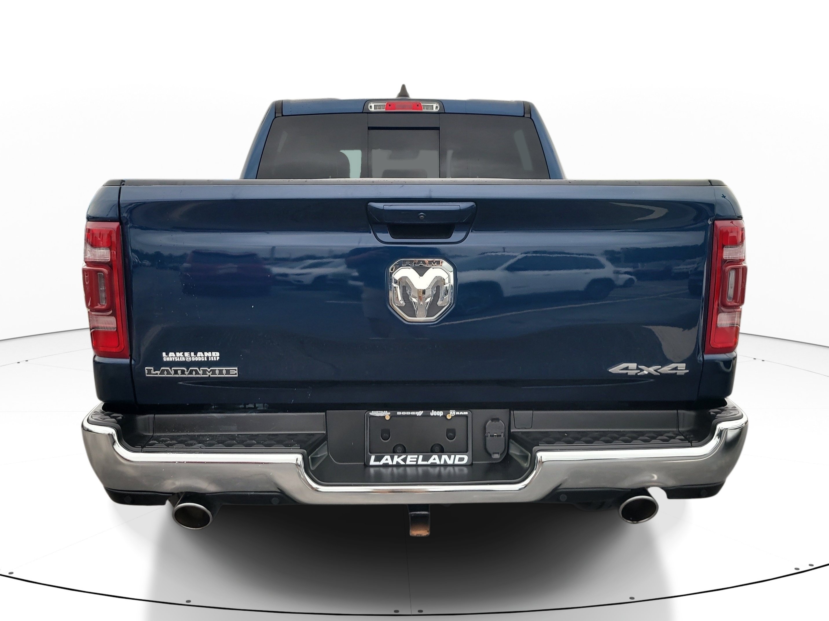 Used 2023 RAM 1500 Laramie AWD/4WD image 5