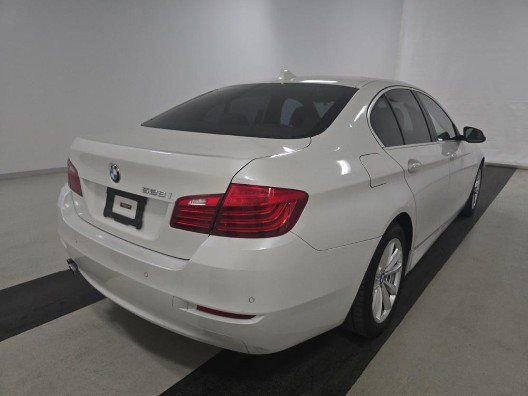 Used 2015 BMW 528i Sedan image 2