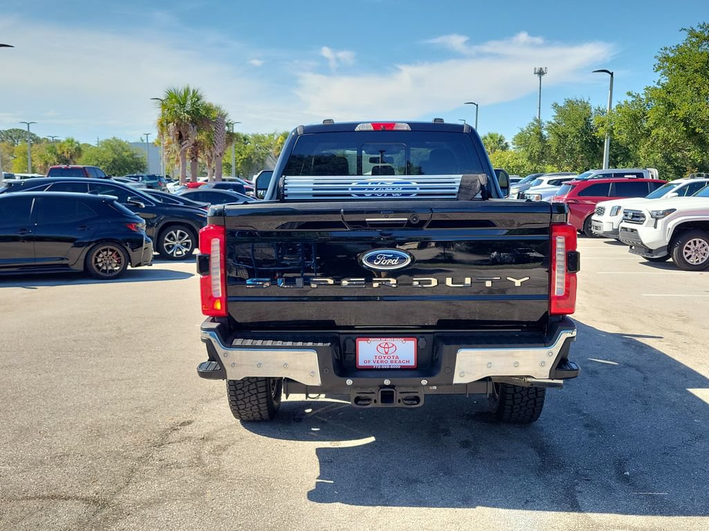 Used 2023 Ford F250 Lariat w/ Lariat Ultimate Package AWD/4WD image 6
