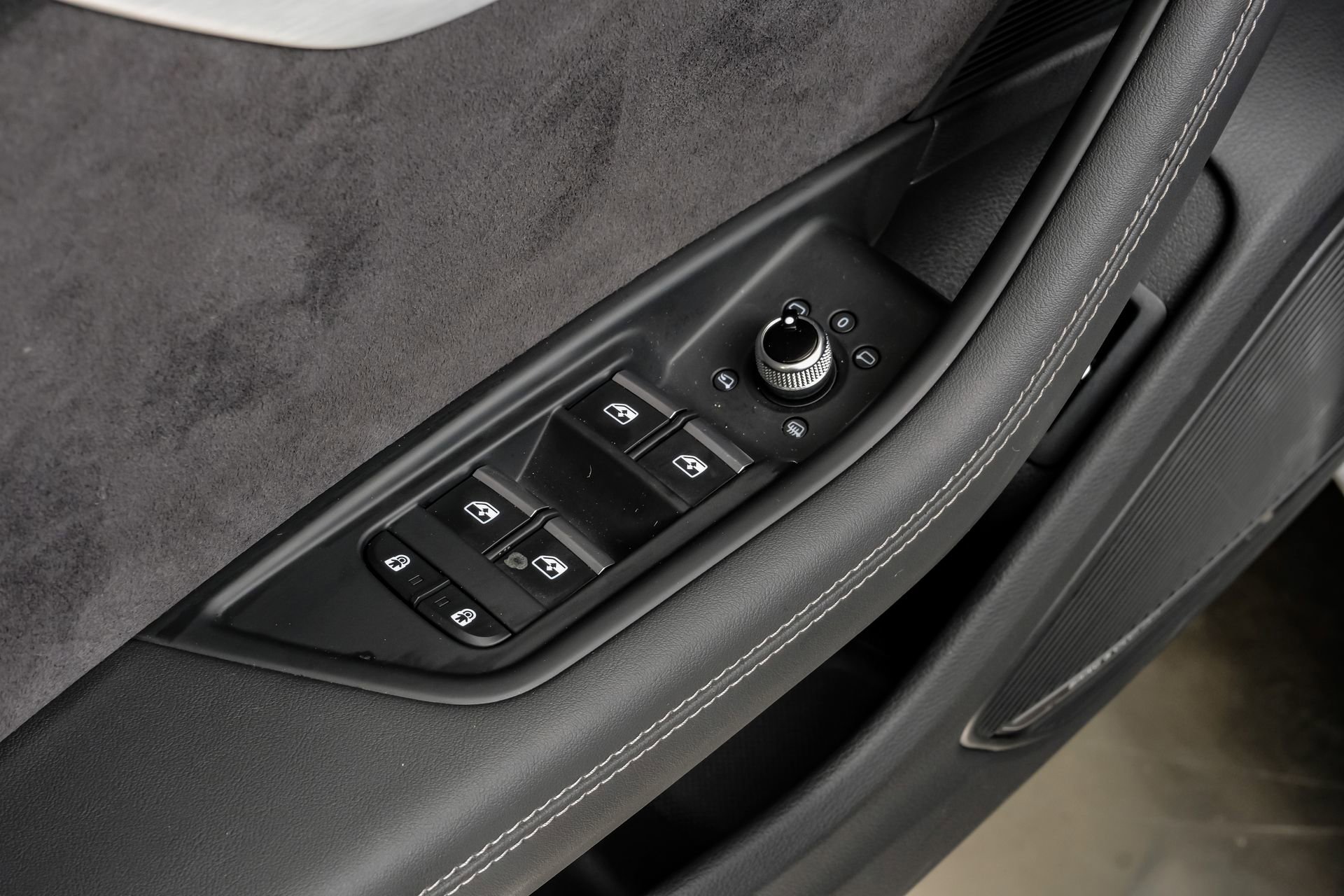 Used 2024 Audi A4 2.0T Premium Plus w/ Premium Plus Package image 47