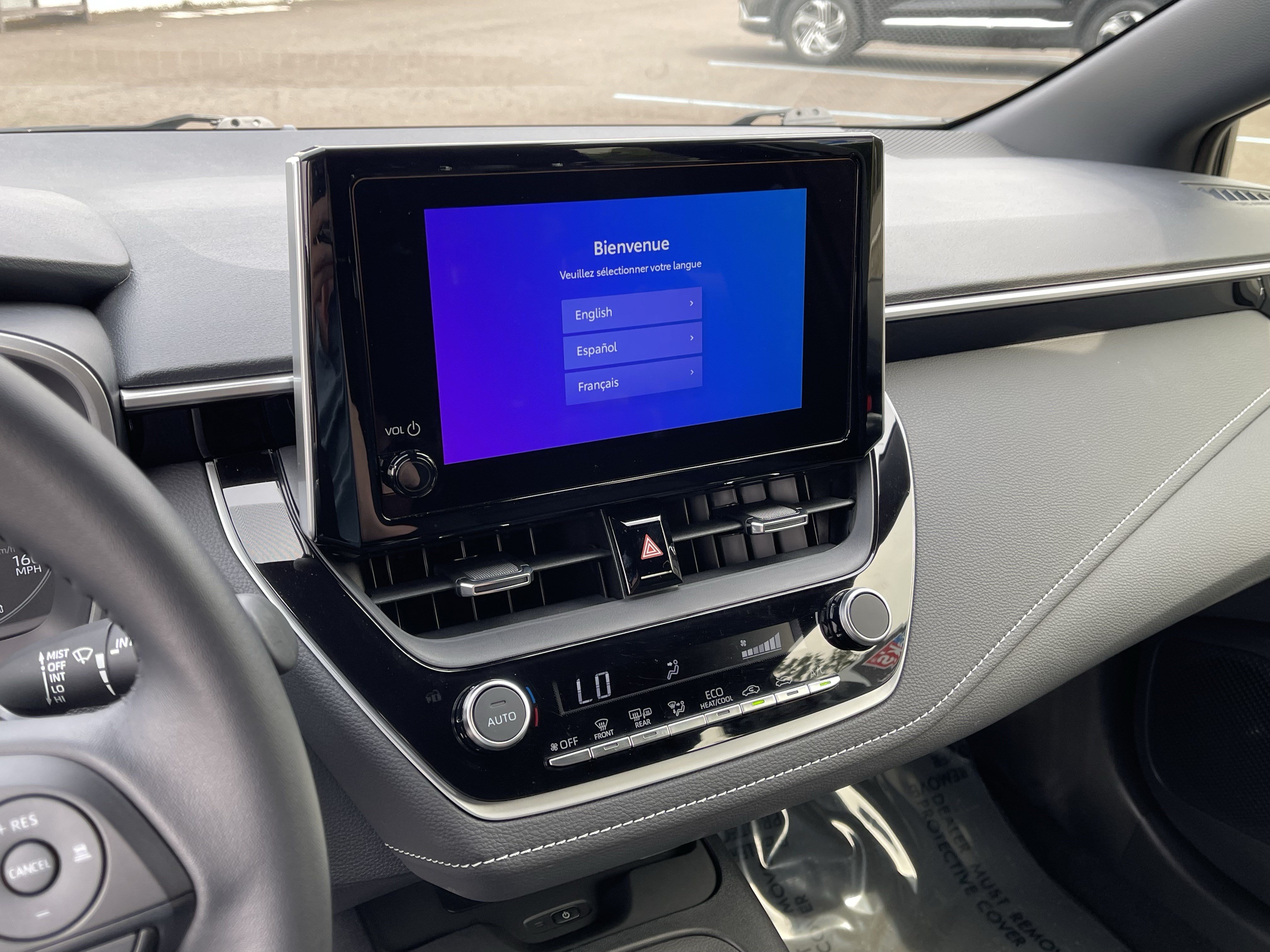 Used 2026 Toyota Corolla SE FWD image 22