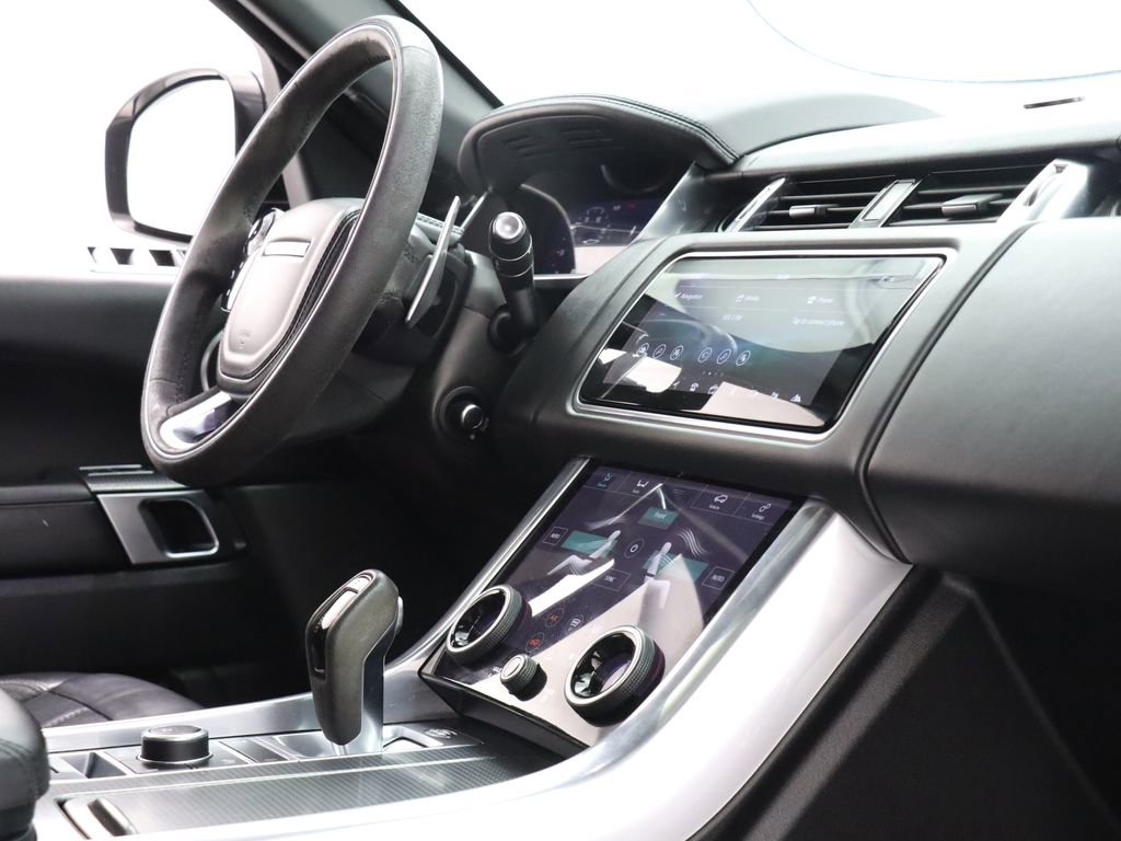 Used 2019 Land Rover Range Rover Sport HST image 31
