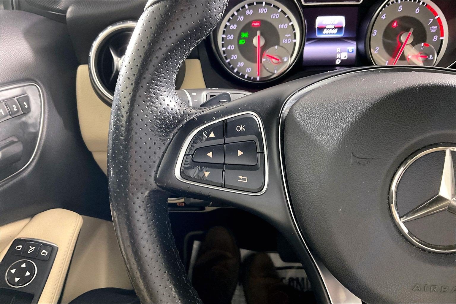 Used 2017 Mercedes-Benz GLA 250 image 18