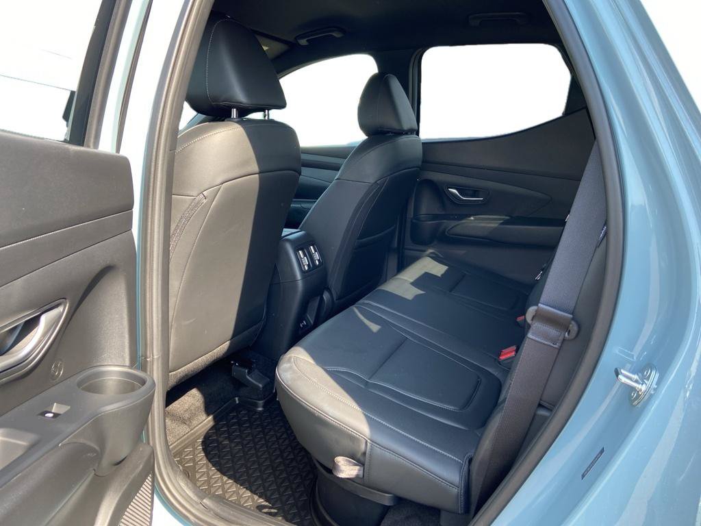 Certified 2025 Hyundai Santa Cruz SEL AWD/4WD image 6