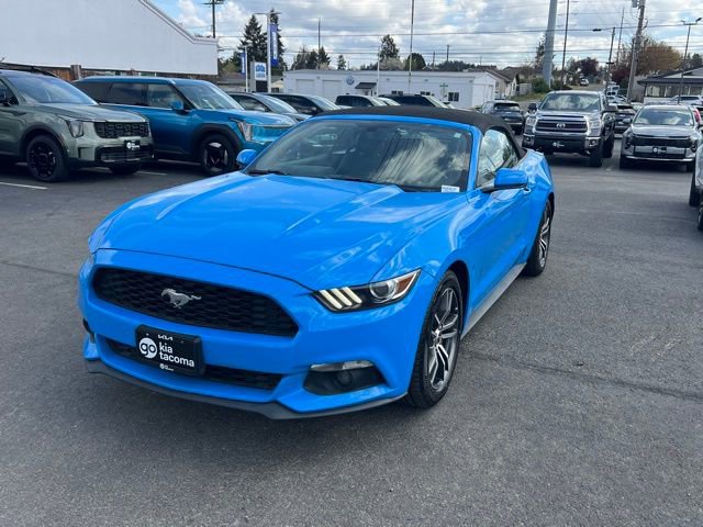 Used 2017 Ford Mustang Premium image 3