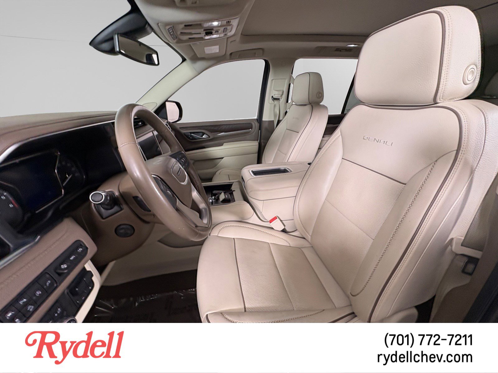 Used 2021 GMC Yukon Denali w/ Max Trailering Package AWD/4WD image 10
