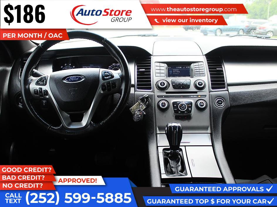 Used 2017 Ford Taurus SEL FWD image 12