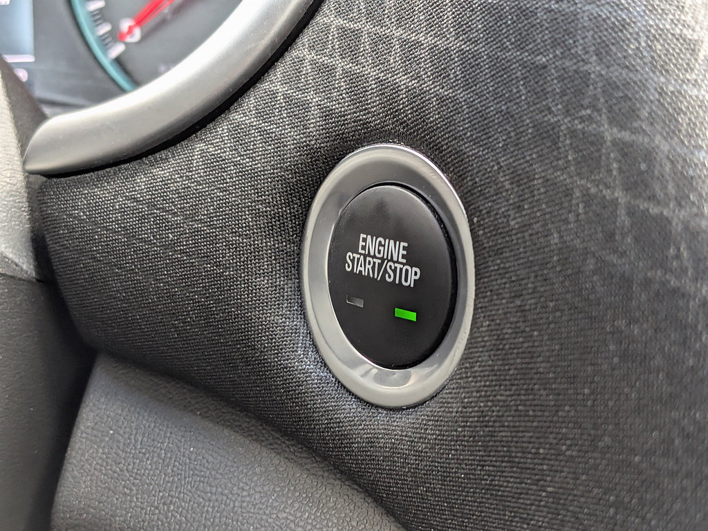 Certified 2025 Chevrolet Malibu LT FWD image 25