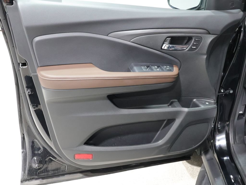 Used 2026 Honda Ridgeline RTL image 13