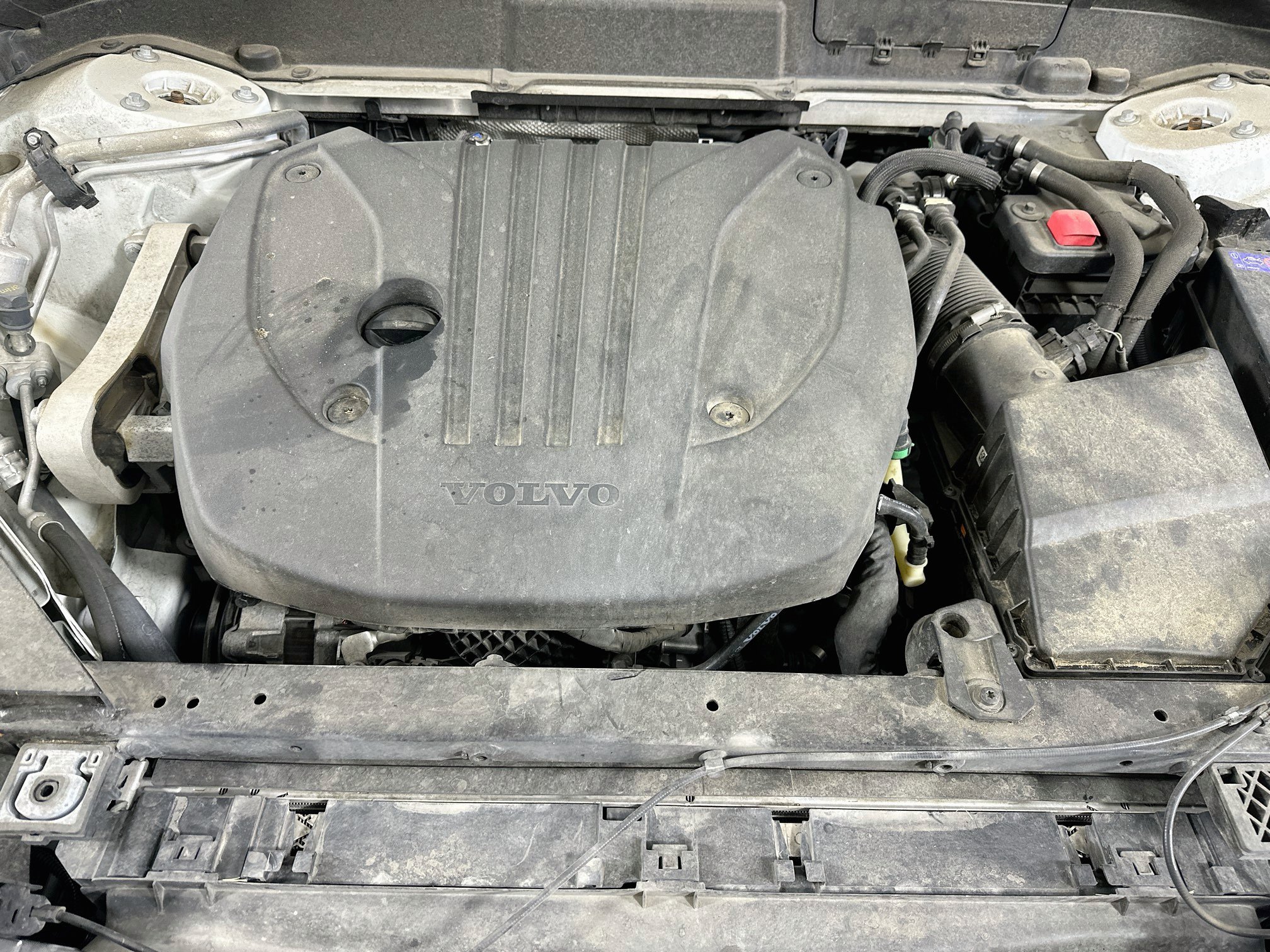 Used 2022 Volvo XC60 B5 Inscription w/ Advanced Package FWD image 35