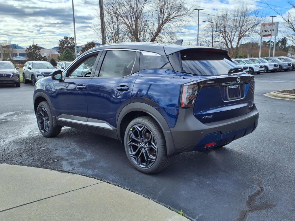 New 2025 Nissan Kicks SR w/ Illumination Package image 3