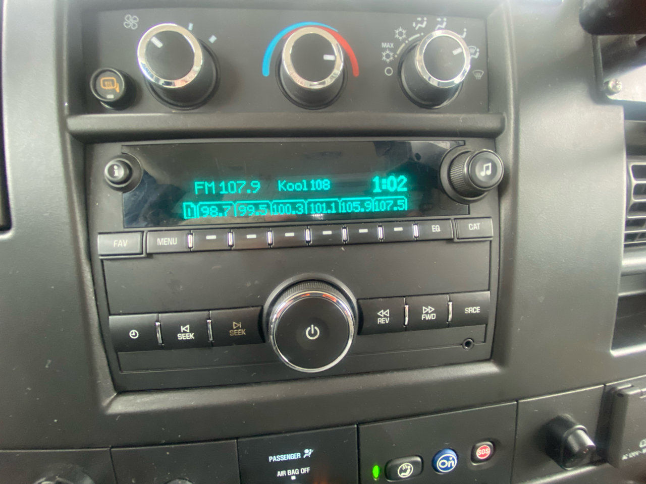 Used 2021 Chevrolet Express 3500 w/ Power Convenience Package image 30