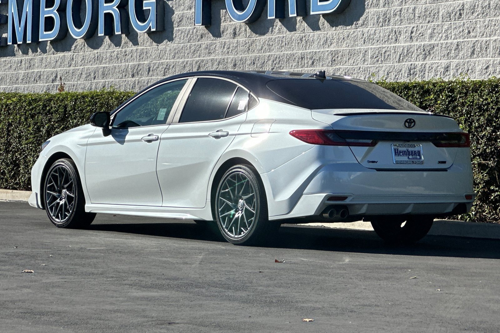 Used 2025 Toyota Camry XSE image 6