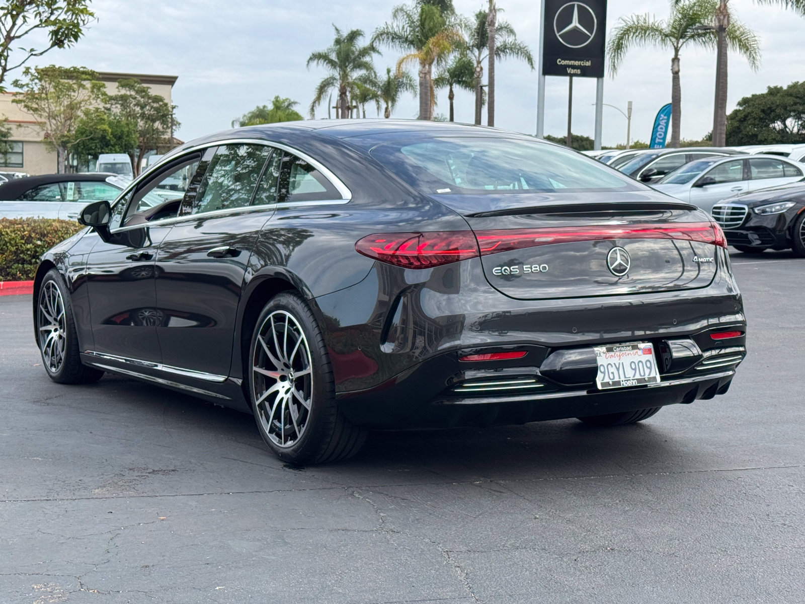 Used 2023 Mercedes-Benz EQS 580 4MATIC Sedan image 14