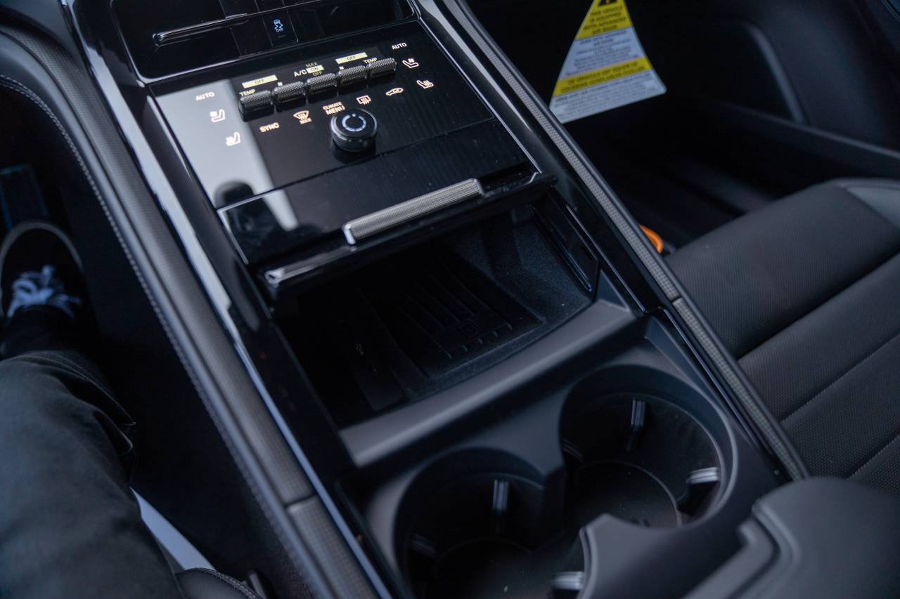 New 2026 Porsche Panamera Turbo AWD/4WD image 24