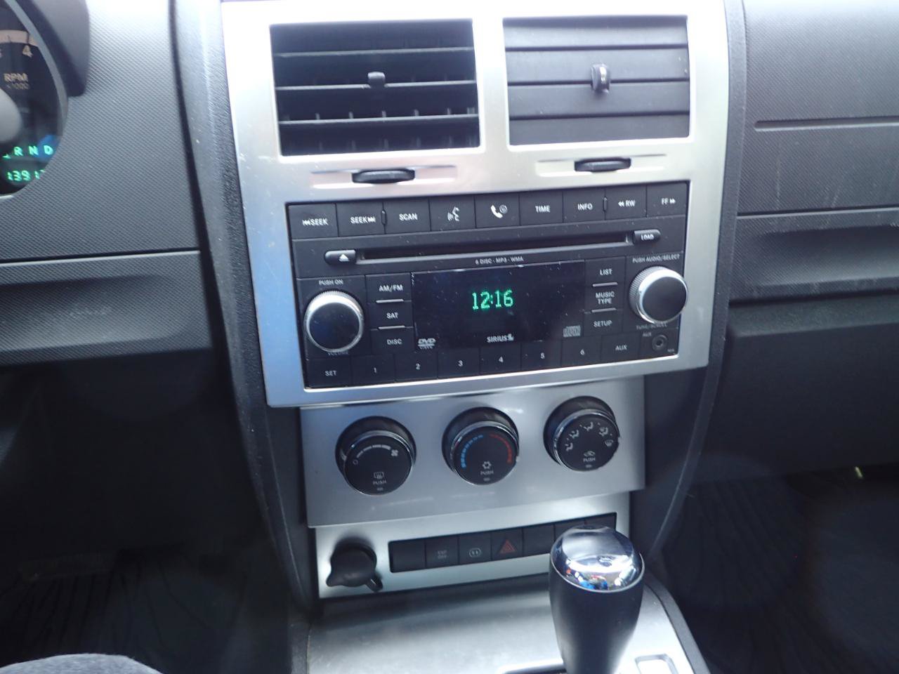 Used 2007 Dodge Nitro R/T AWD/4WD image 20