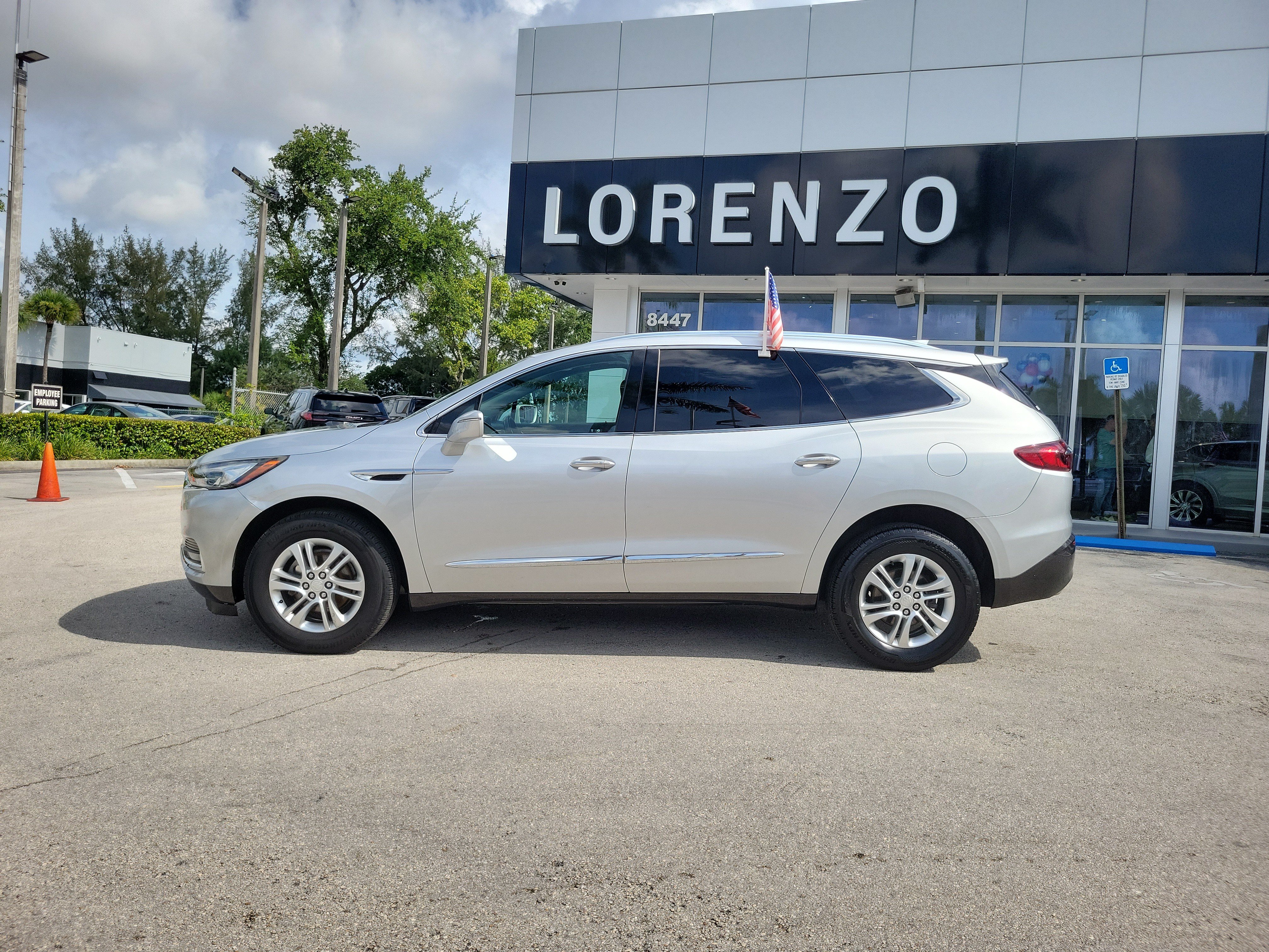 Used 2020 Buick Enclave Preferred FWD image 8