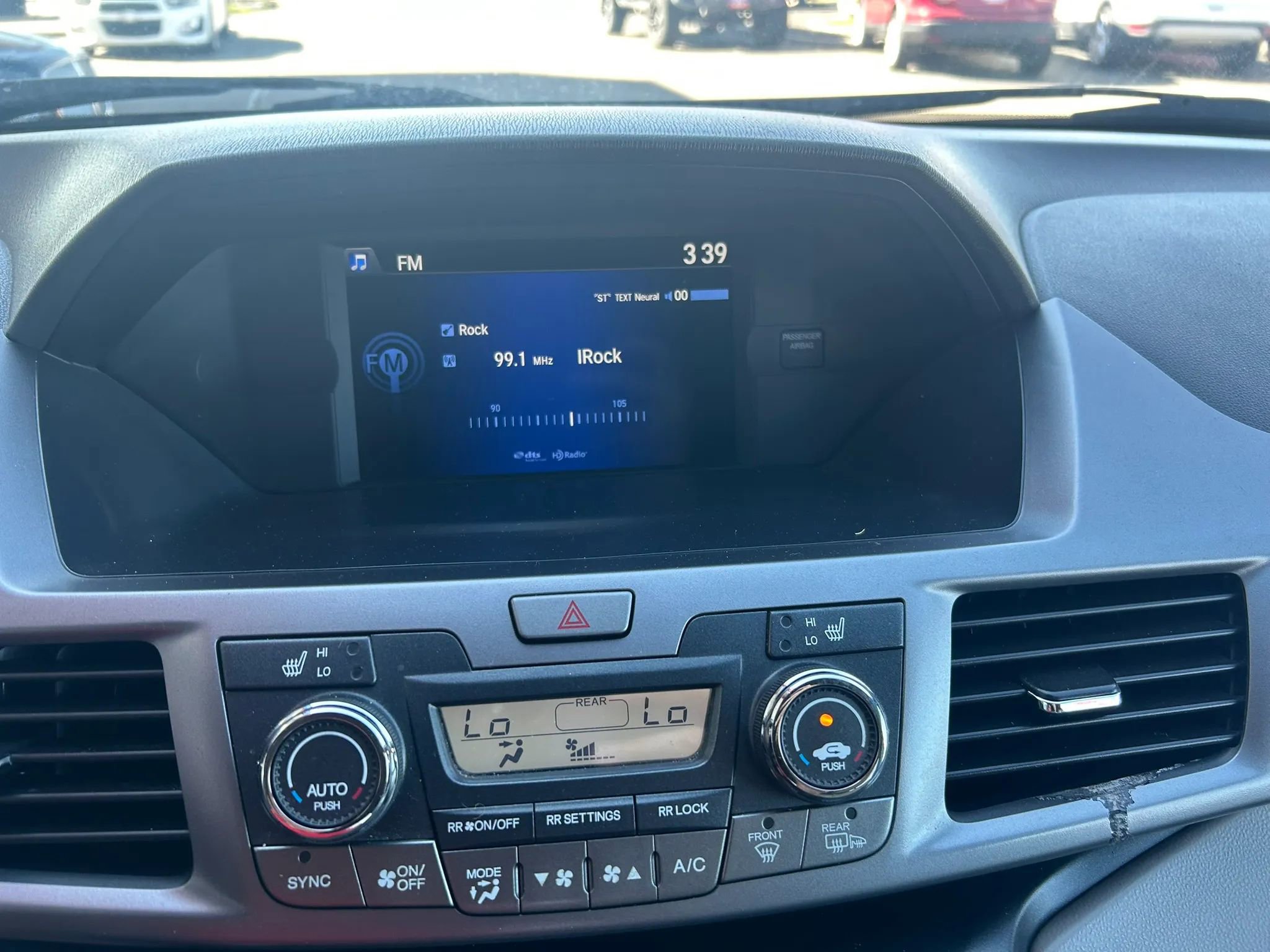 Used 2014 Honda Odyssey Touring image 8