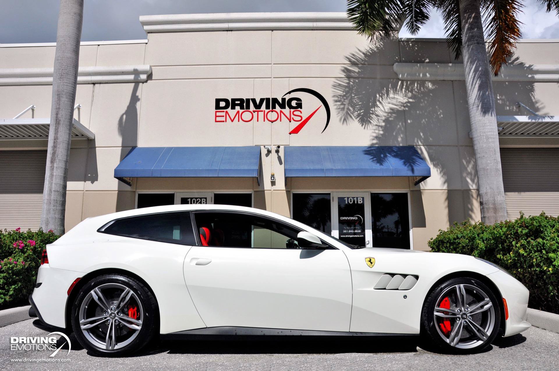Used 2017 Ferrari GTC4Lusso AWD/4WD image 11