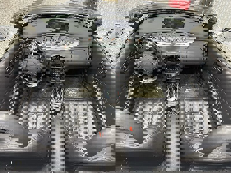 Used 2001 Chrysler Prowler image 8