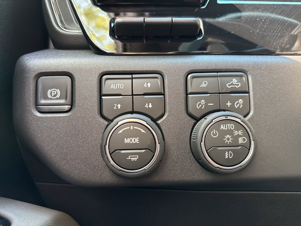 Used 2026 Chevrolet Silverado 1500 ZR2 AWD/4WD image 58