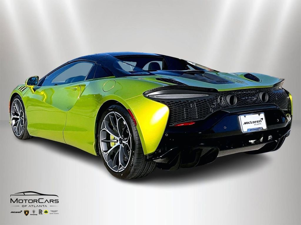 New 2026 McLaren Artura image 3