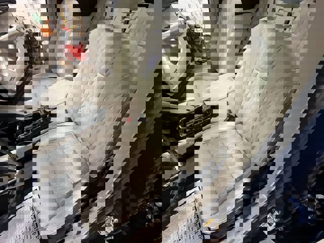 Used 2023 Buick Envision Avenir image 18