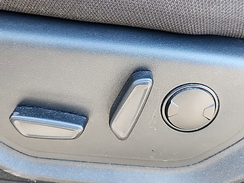 Used 2020 Ford F150 XLT w/ Equipment Group 302A Luxury image 23