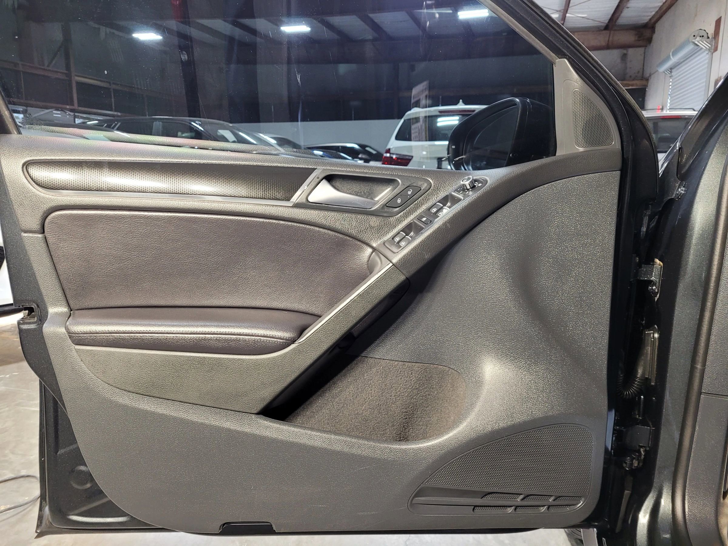 Used 2013 Volkswagen GTI Driver's Edition image 14