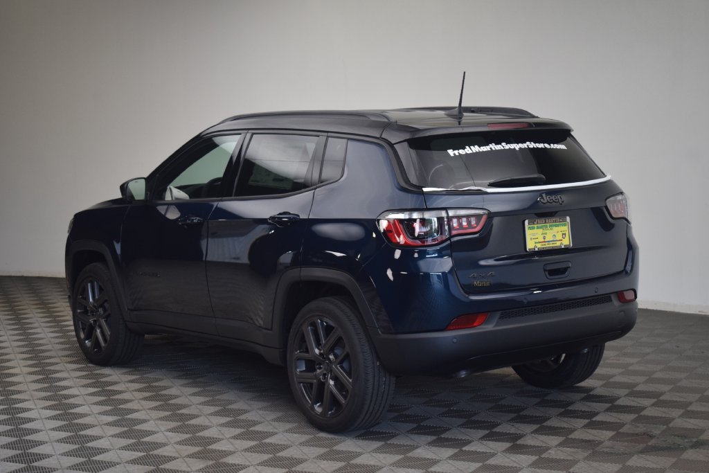 New 2026 Jeep Compass Limited AWD/4WD image 11