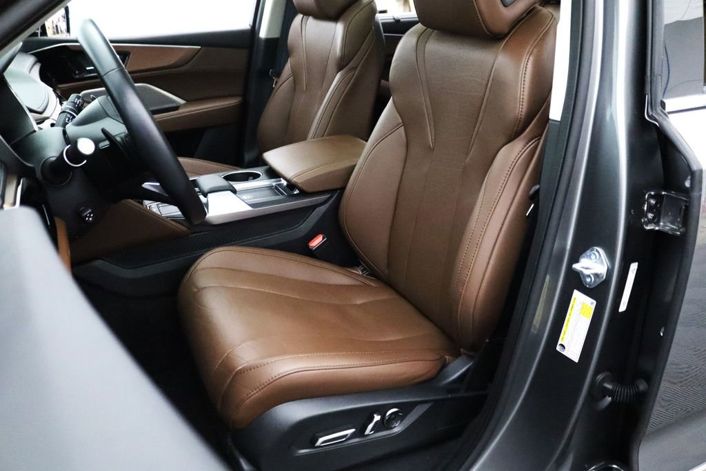 Certified 2023 Acura MDX SH-AWD w/ Technology Package image 11
