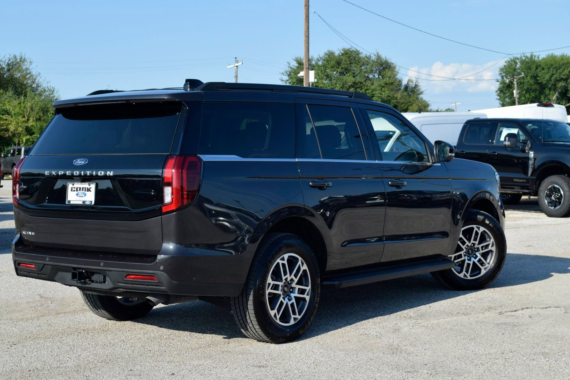 New 2025 Ford Expedition Active image 6