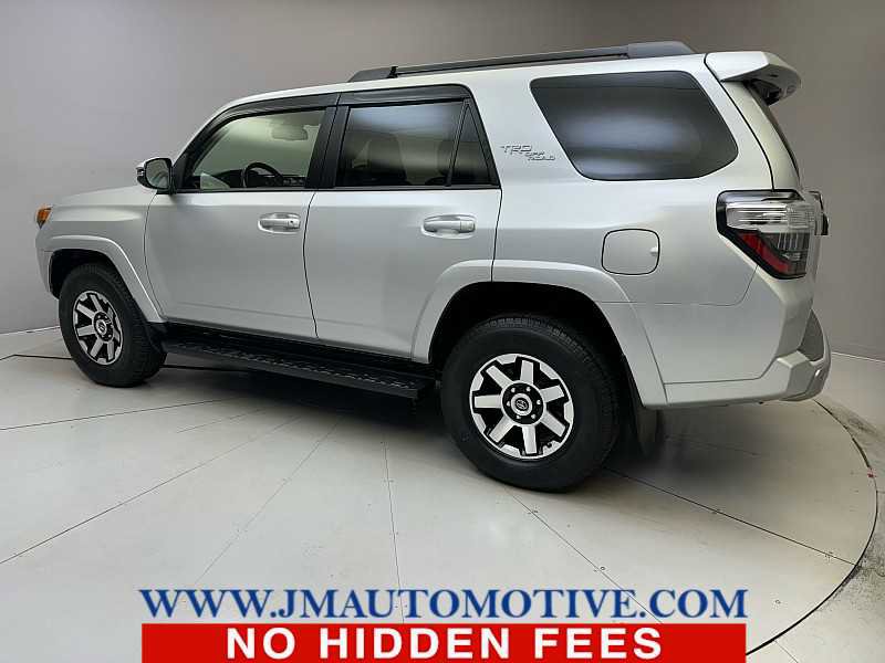 Used 2020 Toyota 4Runner TRD Off-Road Premium image 3