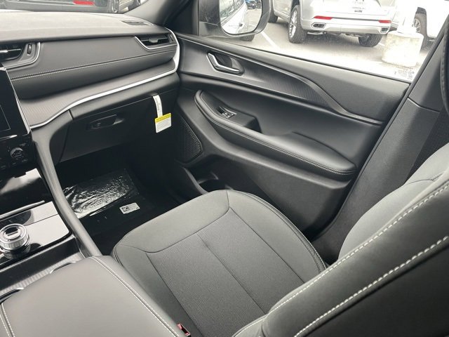 New 2025 Jeep Grand Cherokee L Laredo image 56