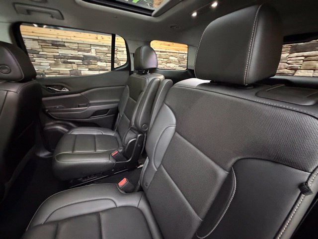Used 2022 GMC Acadia SLT w/ Elevation Edition AWD/4WD image 33