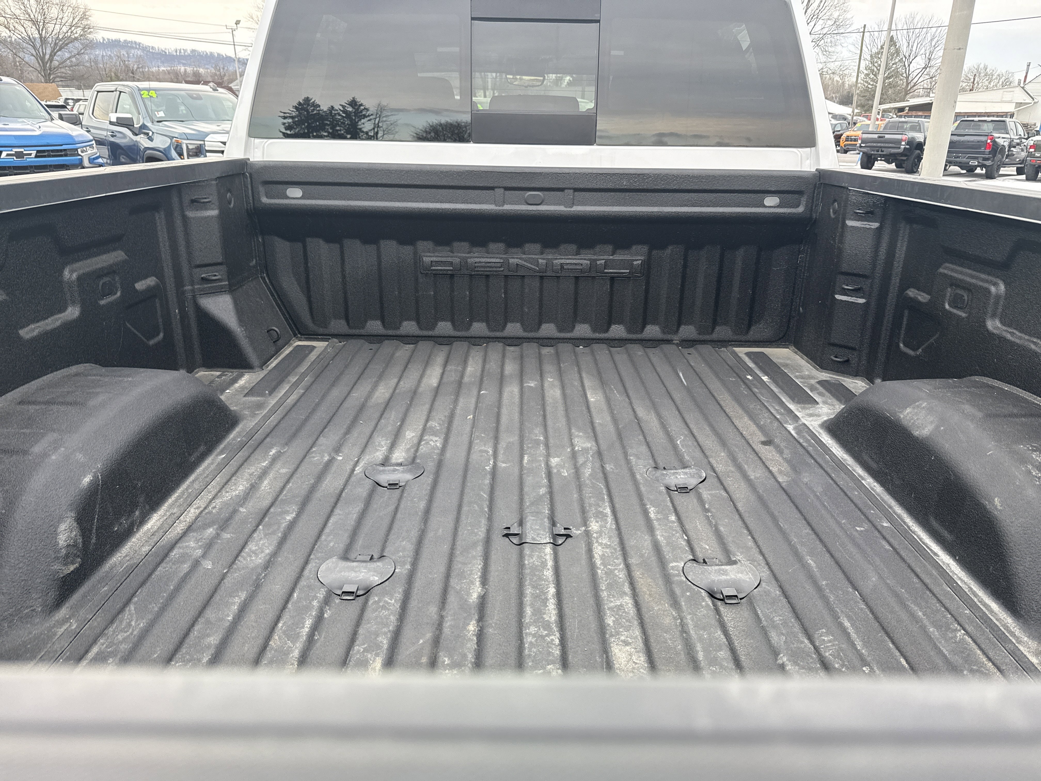 Used 2024 GMC Sierra 2500 Denali w/ Denali Reserve Package image 5