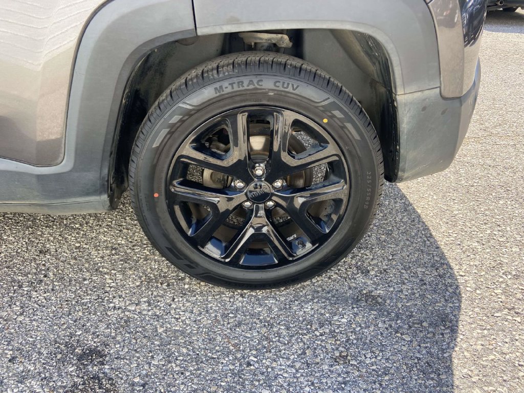 Used 2018 Jeep Renegade Altitude w/ Advanced Technology Group FWD image 9