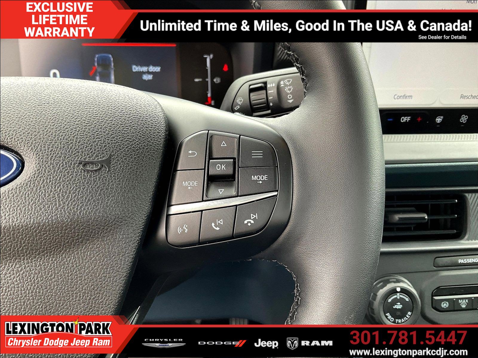 Used 2025 Ford Maverick Lariat w/ Black Appearance Package AWD/4WD image 13