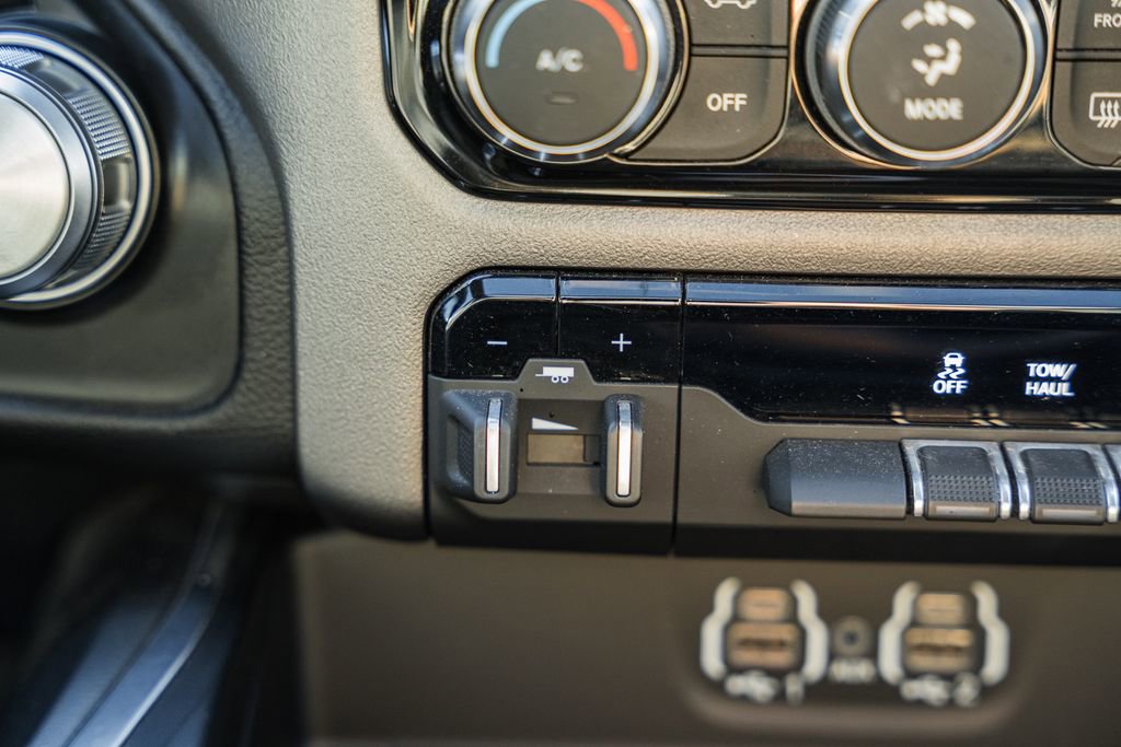 Certified 2022 RAM 1500 Laramie w/ Sport Appearance Package image 31