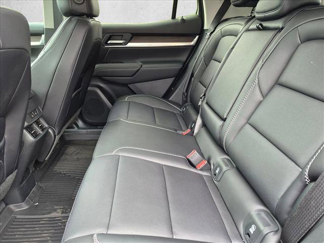 New 2026 GMC Terrain Denali w/ LPO, Black Badging Package AWD/4WD image 13