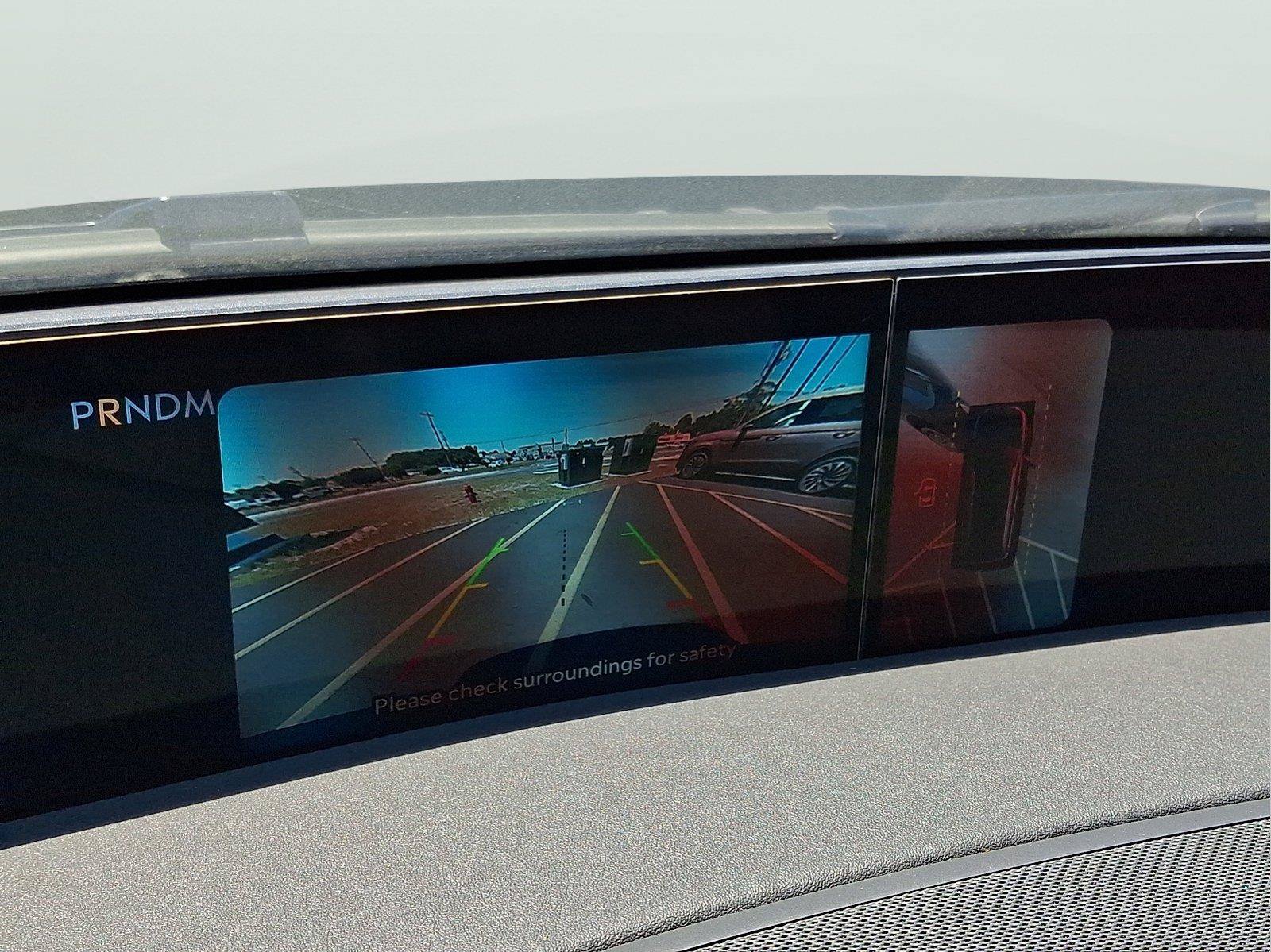 New 2026 Lincoln Navigator L Reserve AWD/4WD image 13