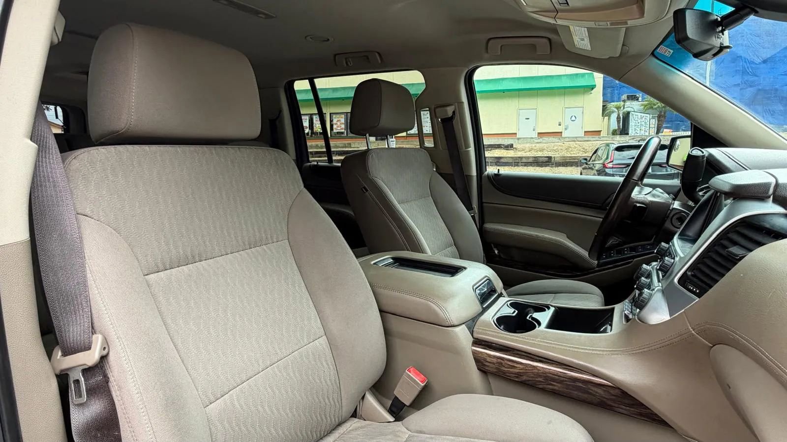 Used 2017 GMC Yukon XL SLE image 15