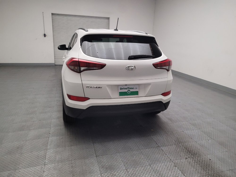 Used 2017 Hyundai Tucson SE w/ SE Popular Package 02 FWD image 6