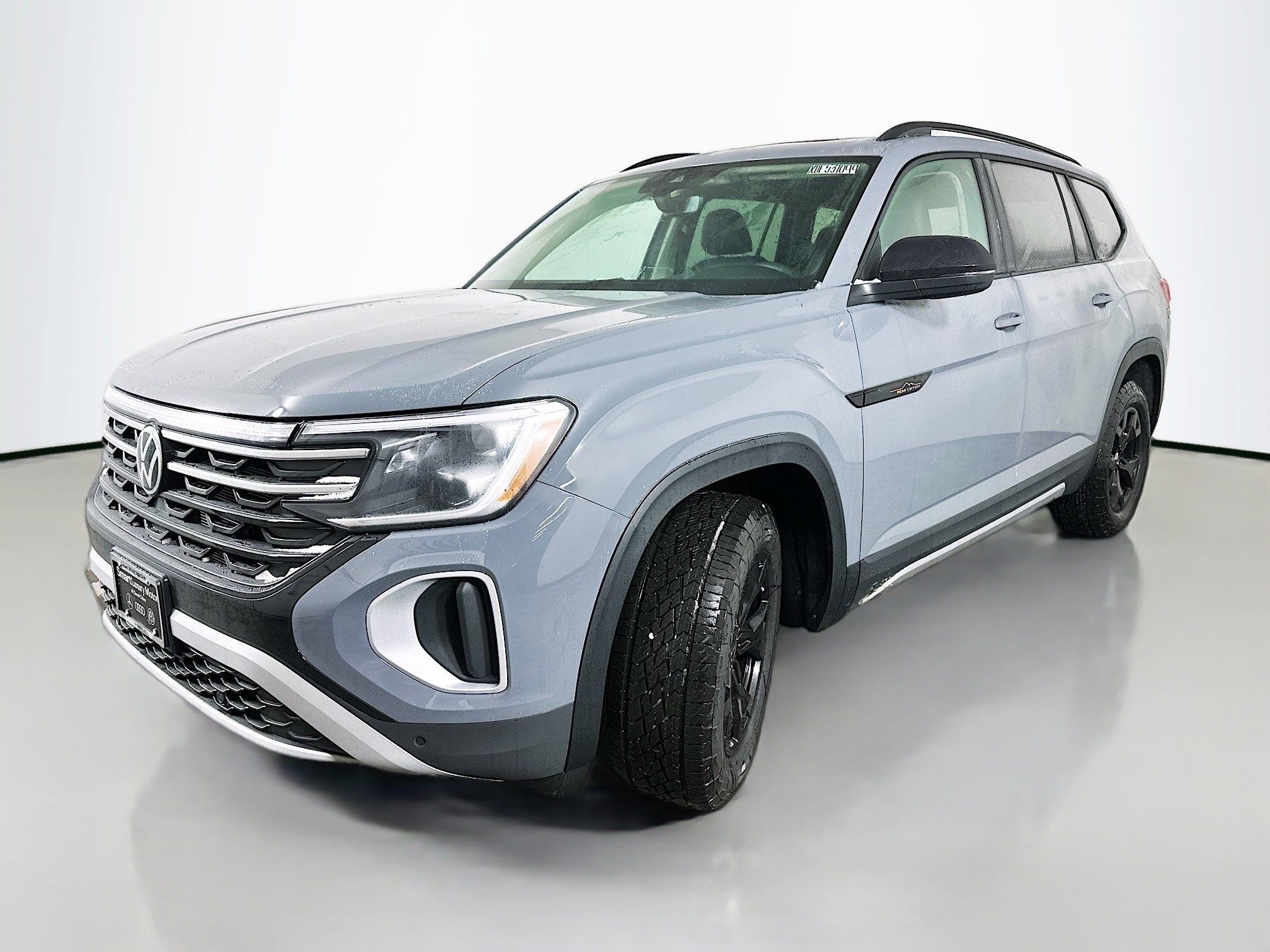 New 2026 Volkswagen Atlas Peak Edition AWD/4WD image 3
