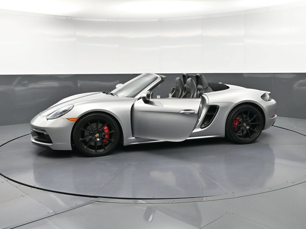 Certified 2021 Porsche 718 Boxster GTS RWD image 34
