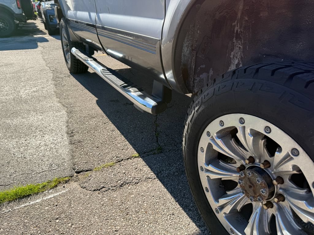 Used 2004 Ford Excursion 4WD image 16