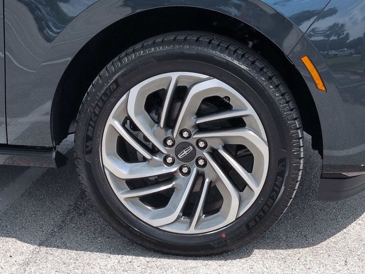 New 2026 Lincoln Navigator Reserve AWD/4WD image 11
